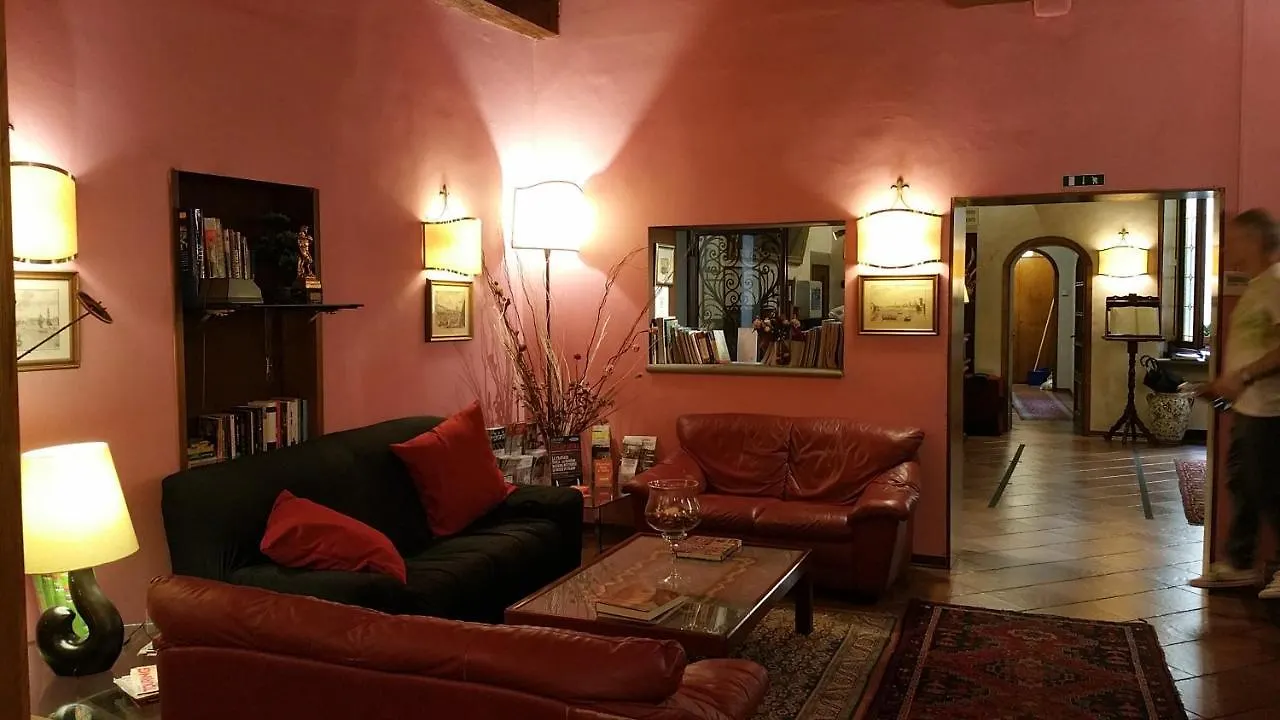 Locanda Della Musica Bed & Breakfast Florence 2*,